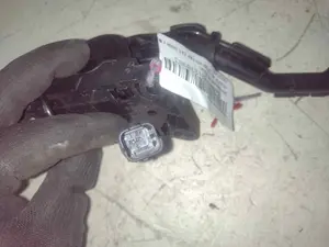 Foto de POTENCIOMETRO PEDAL PEUGEOT 407 referencia F00C3E2429 foto 2