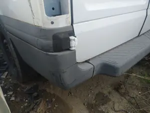 Foto de PARAGOLPES TRASERO FORD TRANSIT COMBI (TT9) 2.2 TDCi CAT (116 CV / 85 KW)