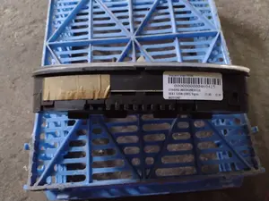 Foto de CUADRO INSTRUMENTOS SEAT LEON (1M1) 1.9 TDI (110 CV / 81 KW) referencia 88311292 foto 2