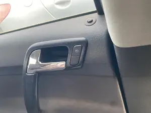 Foto de MANDO ELEVALUNAS TRASERO IZQUIERDO VOLKSWAGEN POLO IV (9N3) 1.4 FSI (86 CV / 63 KW)