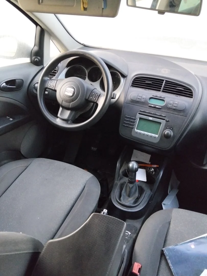 Foto de MANDO LUCES SEAT ALTEA (5P1) 1.9 TDI (105 CV / 77 KW) referencia 1K0953513E 9B9