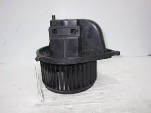 Foto de MOTOR CALEFACCION CITROEN JUMPER FURGÓN 2.2 HDI CAT (101 CV / 74 KW)
