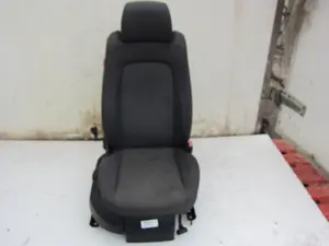 Foto de JUEGO ASIENTOS COMPLETO SEAT ALTEA XL (5P5) 1.9 TDI (105 CV / 77 KW) referencia 1K4881105KK foto 23