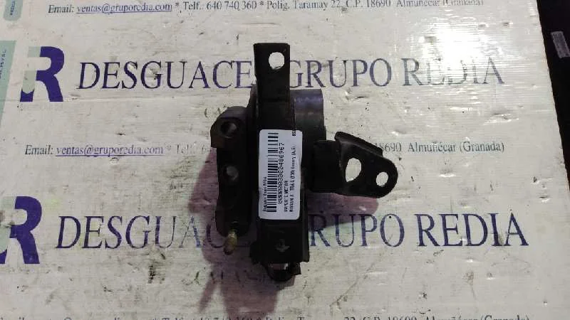 Foto de SOPORTE MOTOR NISSAN X-TRAIL (T30) 2.0 16V CAT (140 CV / 103 KW)