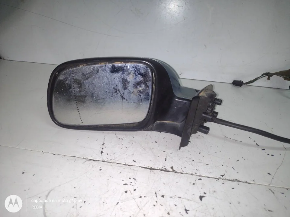 Foto de RETROVISOR IZQUIERDO PEUGEOT 407 referencia 96577210XT
