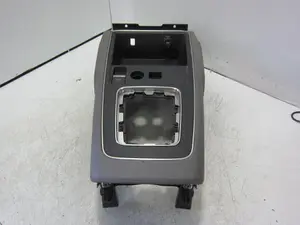 Foto de CONSOLA CENTRAL CITROEN C5 AIRCROSS 1.2 12V e-THP / PureTech (131 CV / 96 KW) referencia 98183646YC foto 11