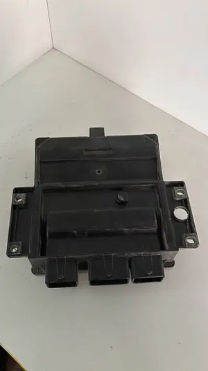 Foto de CENTRALITA MOTOR UCE RENAULT SCENIC II (JM) referencia 8200498188 foto 3