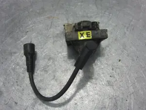 Foto de BOBINA ENCENDIDO OPEL CORSA B referencia 90449739 foto 2