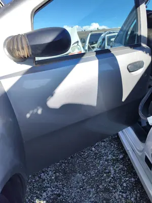 Foto de PUERTA DELANTERA IZQUIERDA FIAT II PUNTO (188) BERLINA 1.3 JTD CAT (69 CV / 51 KW) foto 2
