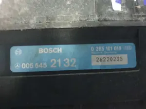 Foto de CENTRALITA ABS MERCEDES-BENZ CLASE 124 (BM 124) BERLINA referencia 0055452132 foto 3