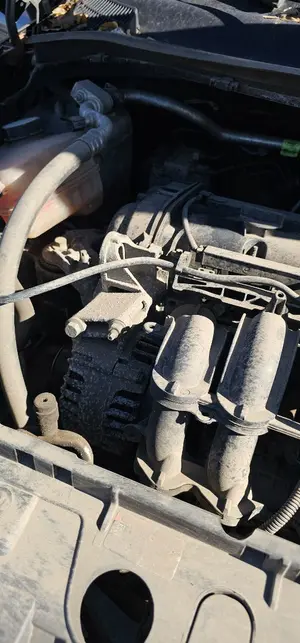 Foto de TUBOS AIRE ACONDICIONADO FORD FIESTA (CNN) 1.25 16V CAT (82 CV / 60 KW)