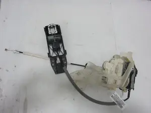 Foto de CERRADURA PUERTA DELANTERA IZQUIERDA PORSCHE CAYENNE (TIPO 92A) referencia 8J1837015A foto 3