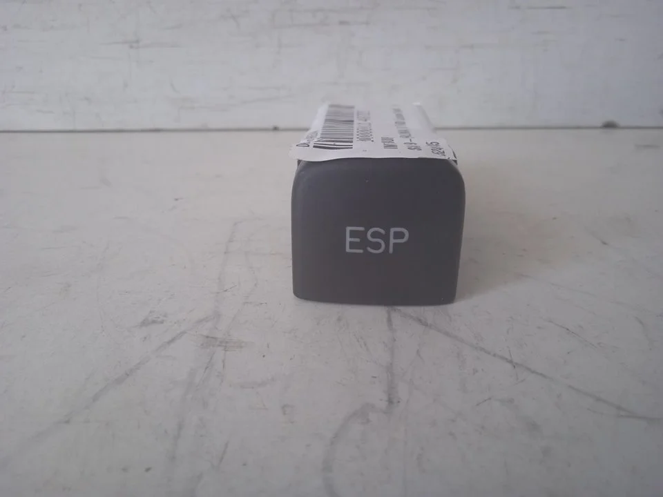 Foto de INTERRUPTOR SAAB 9-5 BERLINA 3.0 V6 TiD CAT (175 CV / 129 KW) referencia 5241245