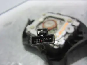 Foto de AIRBAG DELANTERO IZQUIERDO PEUGEOT 406 BERLINA (S1/S2) 2.0 HDi (109 CV / 80 KW) referencia 96330905ZL foto 2