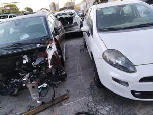 Foto de LUNA DELANTERA DERECHA FIAT III PUNTO (199) 1.4 CAT (78 CV / 57 KW) referencia 0051869133
