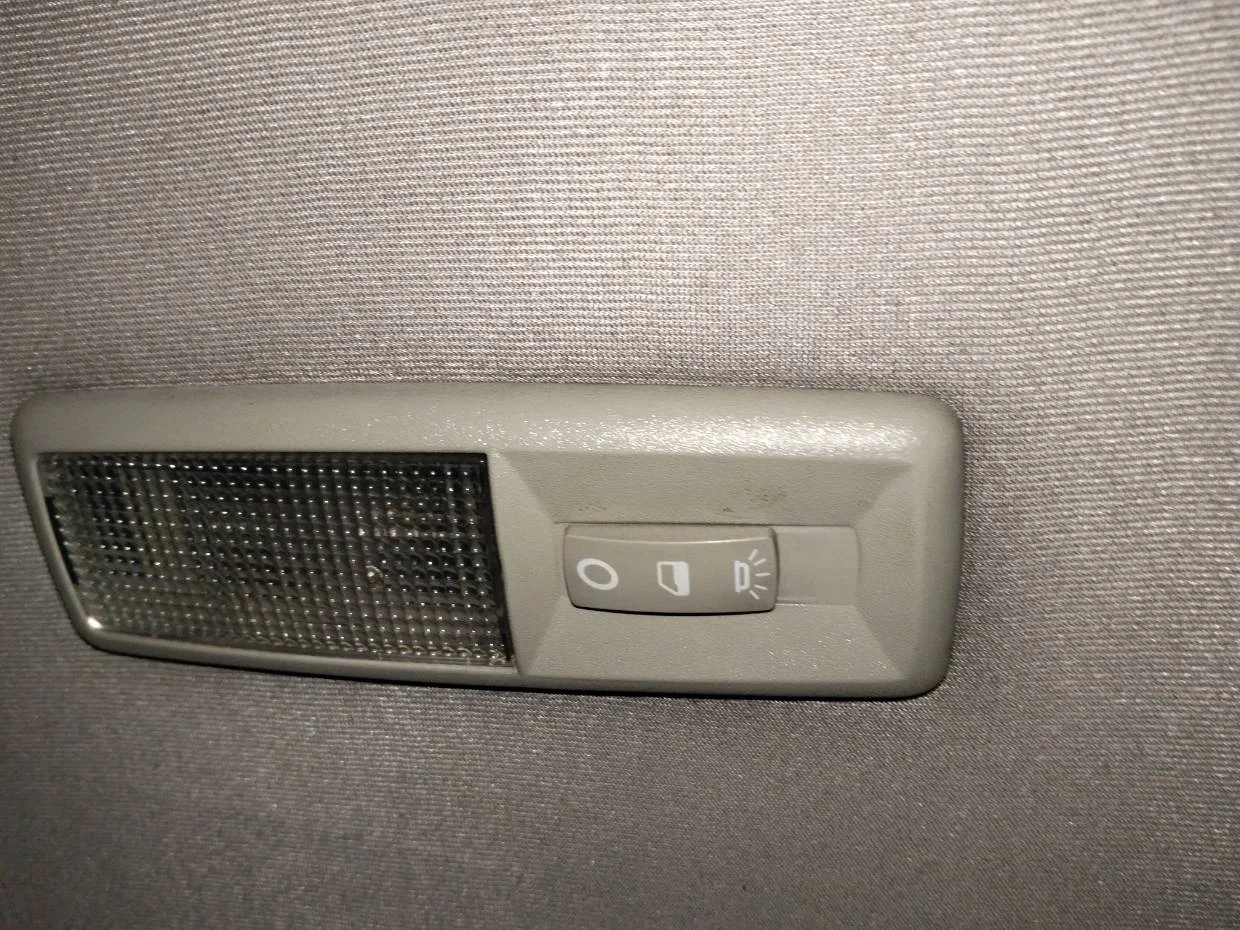 Foto de LUZ INTERIOR RENAULT SCENIC II (JM)