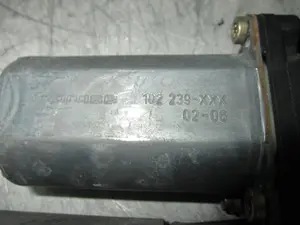 Foto de ELEVALUNAS DELANTERO IZQUIERDO PEUGEOT 307 BREAK / SW (S1)(04.2002) 2.0 HDi CAT (90 CV / 66 KW) referencia 9634457580 foto 9