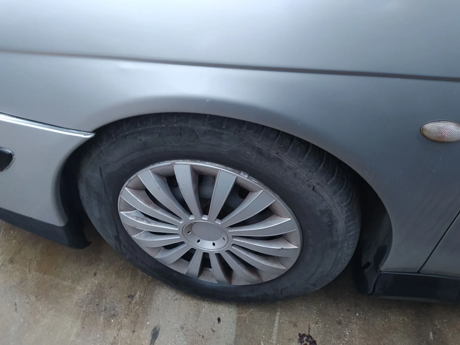 Foto de LLANTA CITROEN C5 BERLINA 2.0 HDi (109 CV / 80 KW) referencia 5401H6