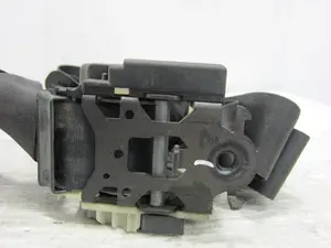 Foto de CINTURON SEGURIDAD DELANTERO DERECHO CITROEN C2 1.4 (73 CV / 54 KW) referencia 00050493 foto 3