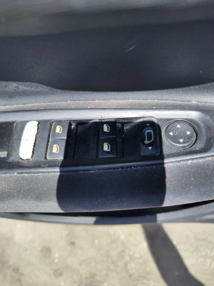 Foto de MANDO RETROVISOR CITROEN C4 BERLINA 1.6 16V HDi (90 CV / 66 KW)