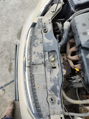 Foto de PANEL FRONTAL CHEVROLET LACETTI 1.6 CAT (109 CV / 80 KW)