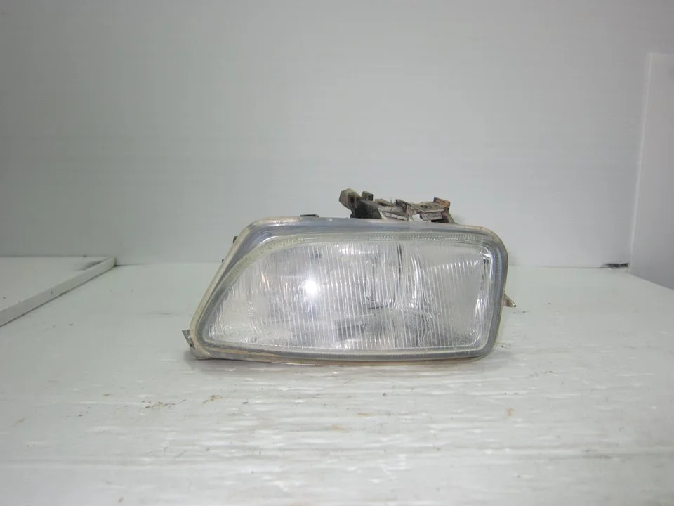 Foto de FARO ANTINIEBLA IZQUIERDO CITROEN SAXO 1.5 Diesel (57 CV / 42 KW) referencia 9618343580
