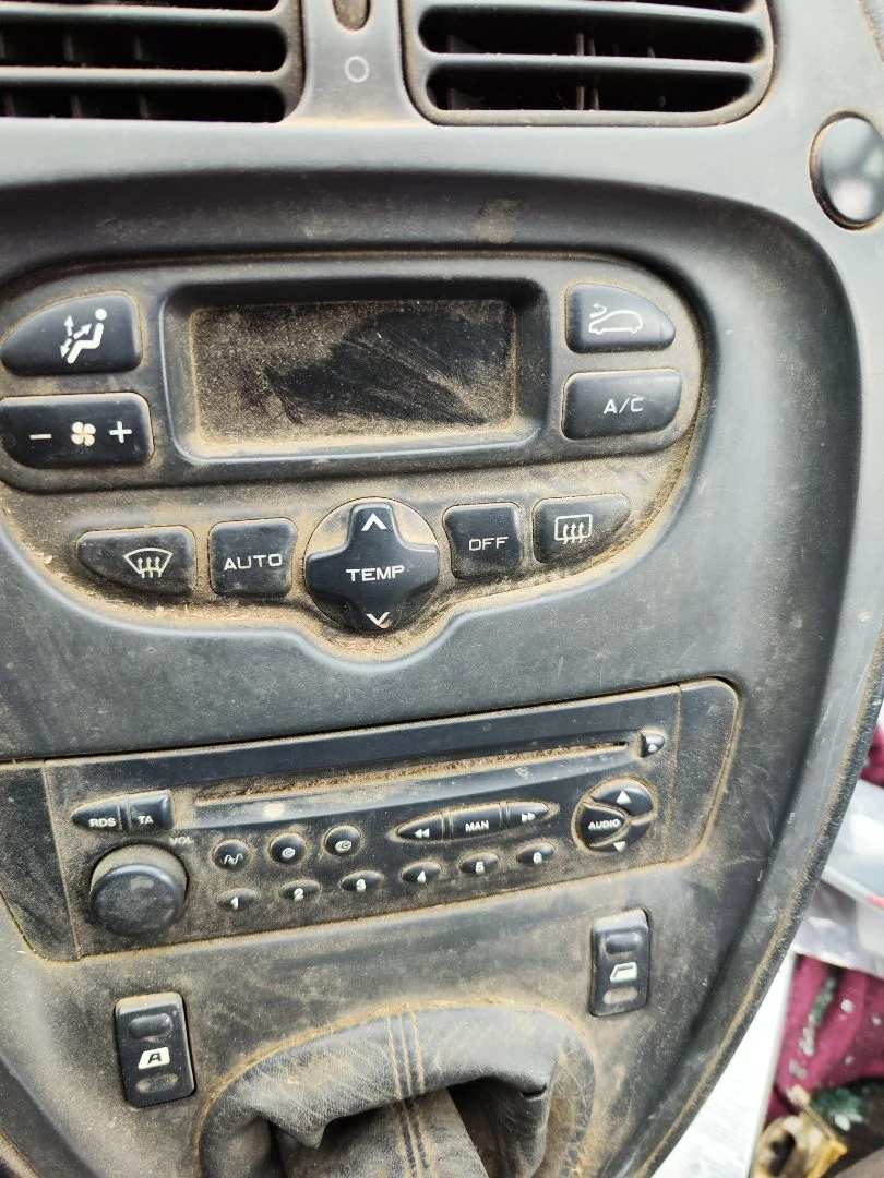 Foto de MANDO CALEFACCION / AIRE ACONDICIONADO CITROEN XSARA PICASSO 2.0 HDi CAT (RHY / DW10TD) (90 CV / 66 KW)