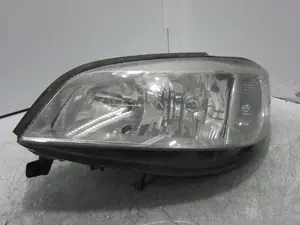 Foto de FARO IZQUIERDO OPEL ZAFIRA A referencia 90582021
