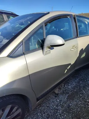 Foto de PUERTA DELANTERA IZQUIERDA CITROEN C4 BERLINA 1.6 16V HDi (90 CV / 66 KW)