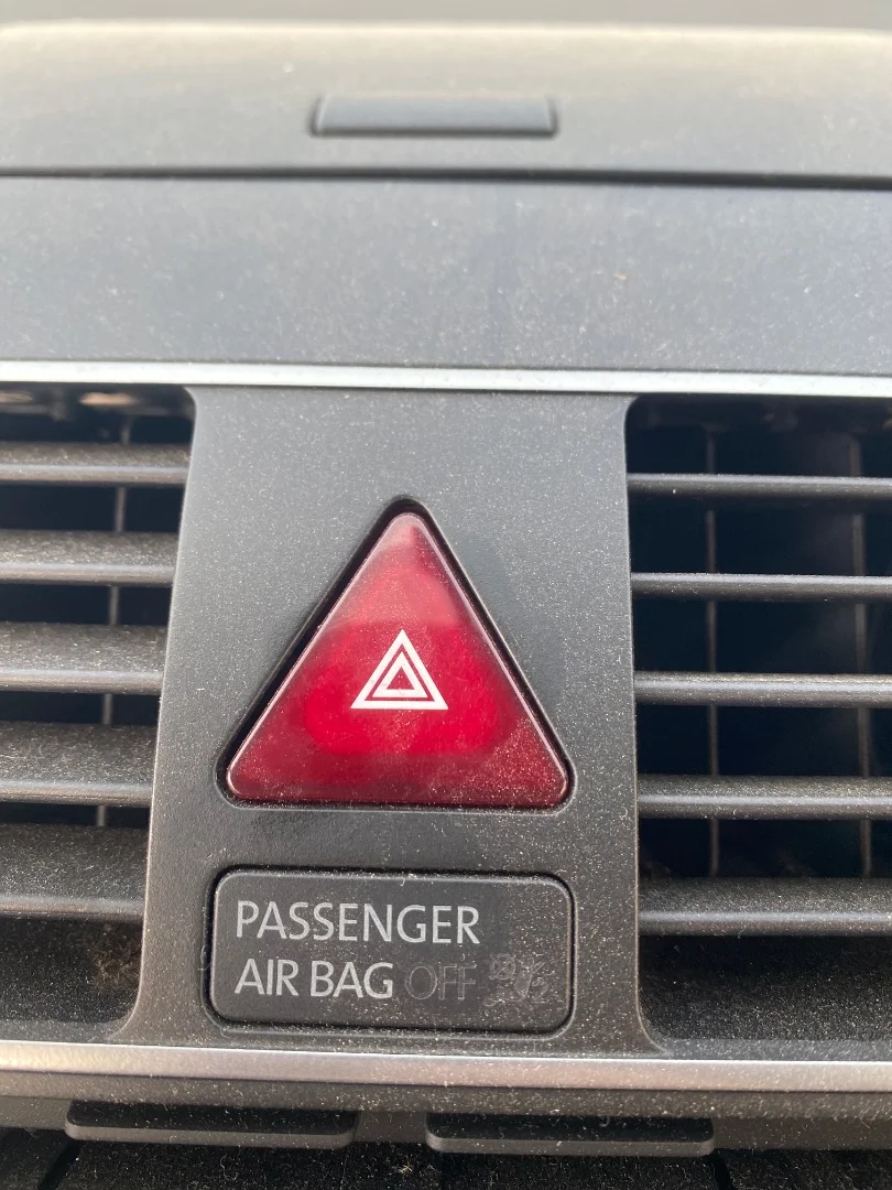 Foto de WARNING VOLKSWAGEN TOURAN (1T3) 1.6 TDI DPF (105 CV / 77 KW)