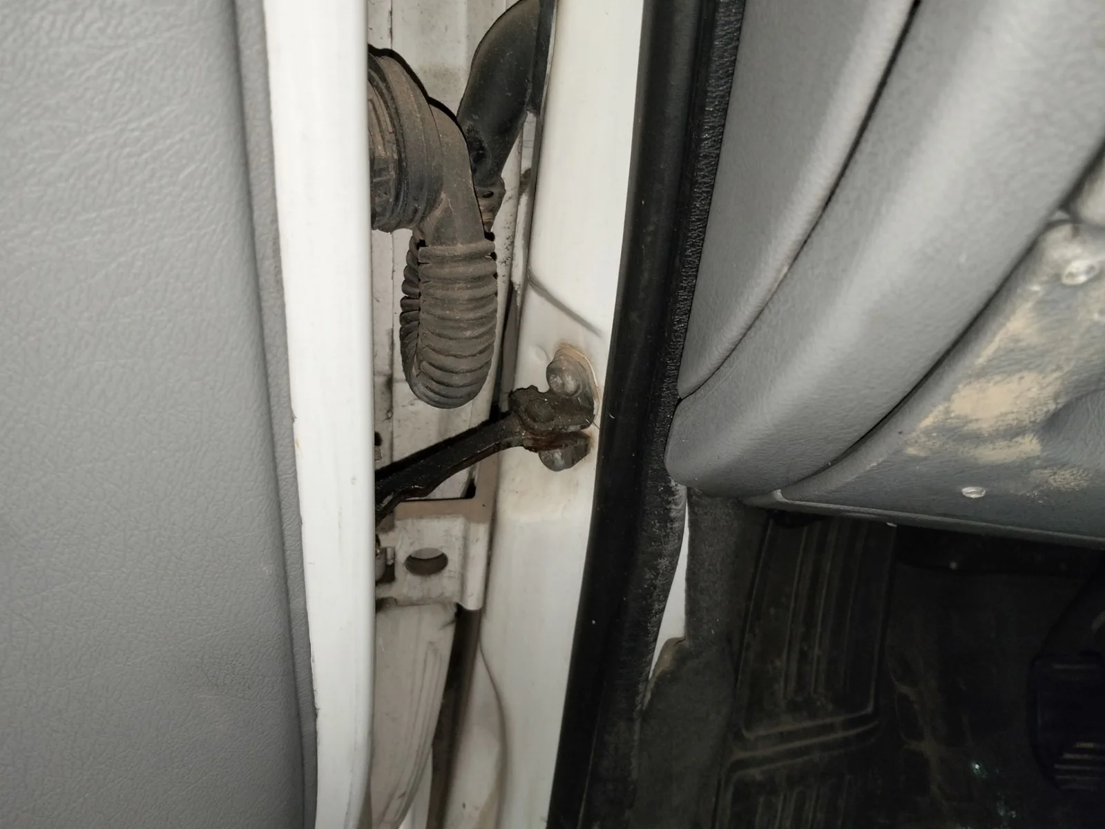 Foto de RETENEDOR PUERTA CITROEN XSARA PICASSO