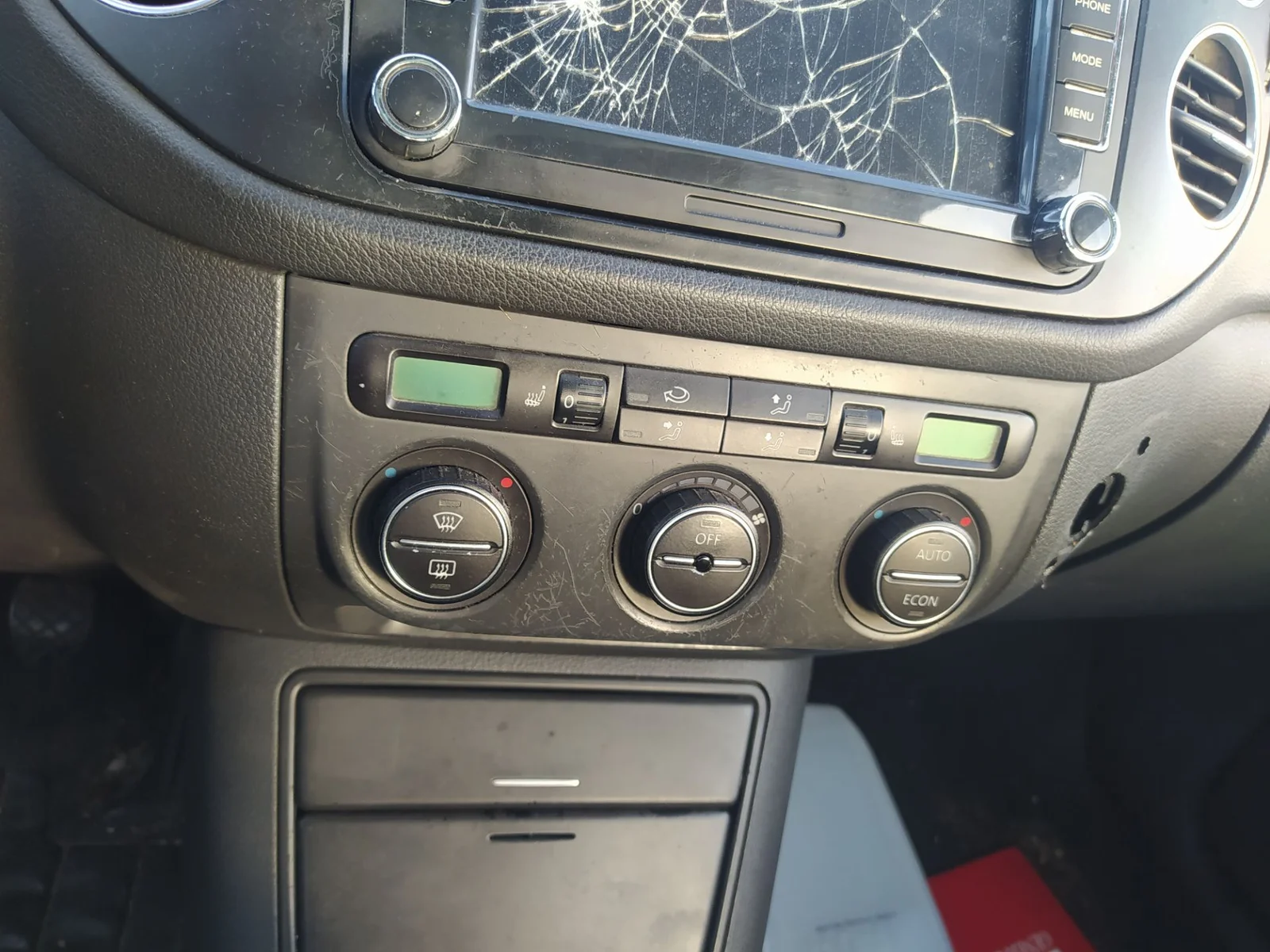 Foto de MANDO CALEFACCION / AIRE ACONDICIONADO VOLKSWAGEN GOLF PLUS V (5M1) 1.9 TDI (105 CV / 77 KW)