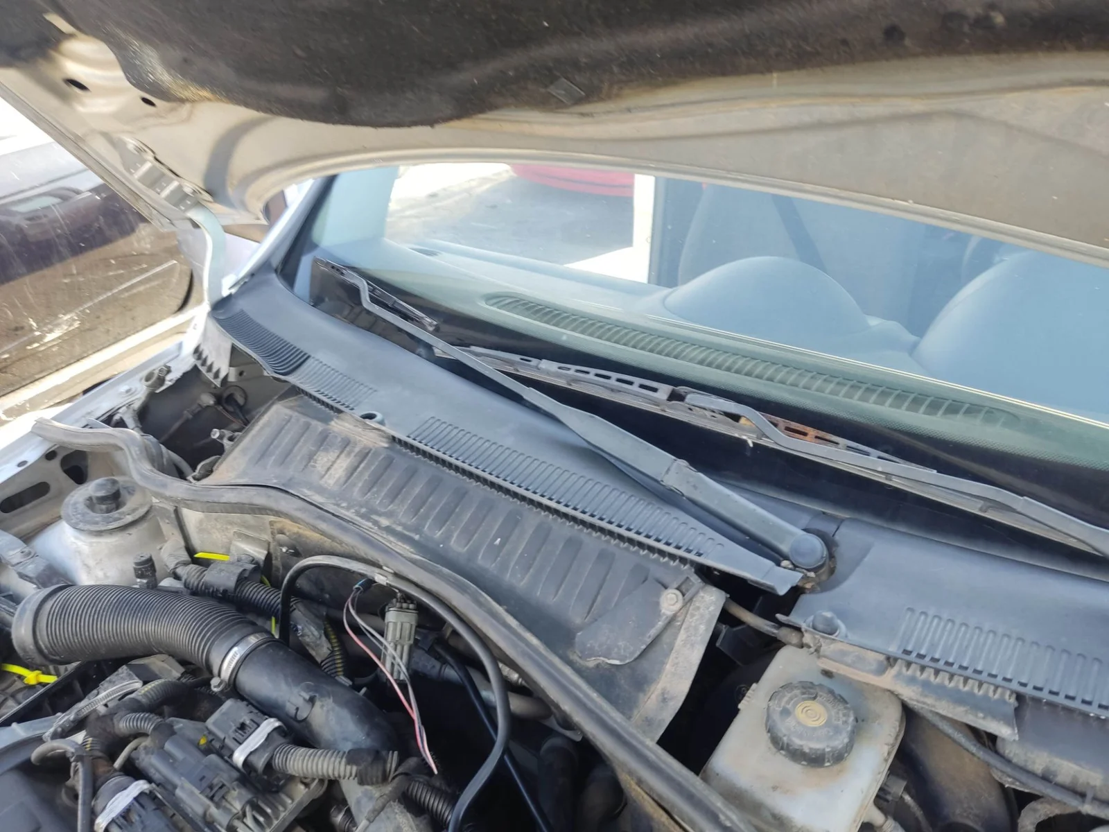 Foto de BRAZO LIMPIA DELANTERO DERECHO OPEL COMBO (CORSA C) 1.7 16V DI CAT (Y 17 DTL / LK8) (65 CV / 48 KW)