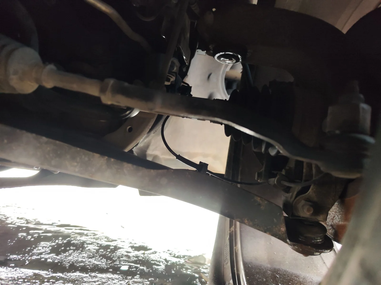 Foto de BRAZO SUSPENSION DELANTERO DERECHO RENAULT MEGANE II BERLINA 5P 1.5 dCi Diesel (106 CV / 78 KW)