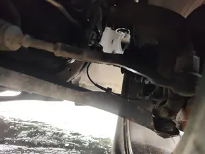 Foto de BRAZO SUSPENSION DELANTERO DERECHO RENAULT MEGANE II BERLINA 5P 1.5 dCi Diesel (106 CV / 78 KW)
