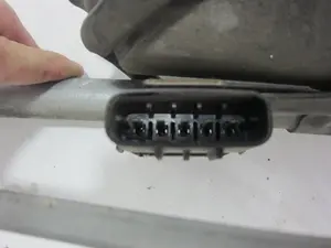 Foto de MOTOR LIMPIA DELANTERO OPEL ZAFIRA A referencia 404496 foto 3