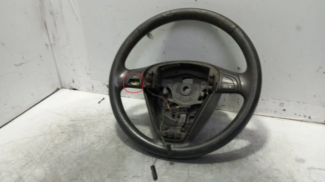 Foto de VOLANTE CITROEN C2 1.4 HDi (68 CV / 50 KW) referencia 96407055ZE