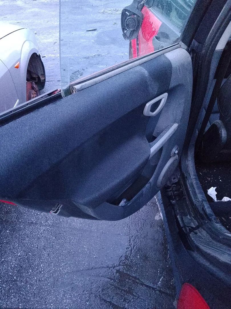 Foto de GUARNECIDO PUERTA TRASERA IZQUIERDA SMART FORFOUR 1.5 CDI CAT (68 CV / 50 KW)