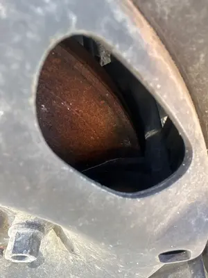 Foto de PINZA DE FRENO DELANTERA DERECHA SKODA FABIA COMBI (5J5) 1.4 TDI (80 CV / 59 KW)