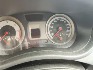 Foto de CUADRO INSTRUMENTOS RENAULT CLIO III 1.5 dCi Diesel CAT (86 CV / 63 KW) foto 2