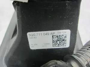Foto de PALANCA CAMBIO SEAT LEON (5F1) 1.6 TDI (105 CV / 77 KW) referencia 5Q0711049AP foto 2