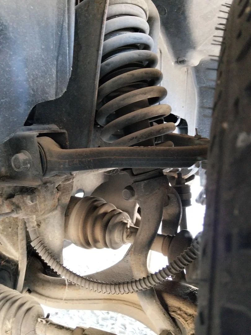 Foto de BRAZO SUSPENSION DELANTERO DERECHO SSANGYONG REXTON 2.7 Turbodiesel CAT (160 CV / 118 KW)