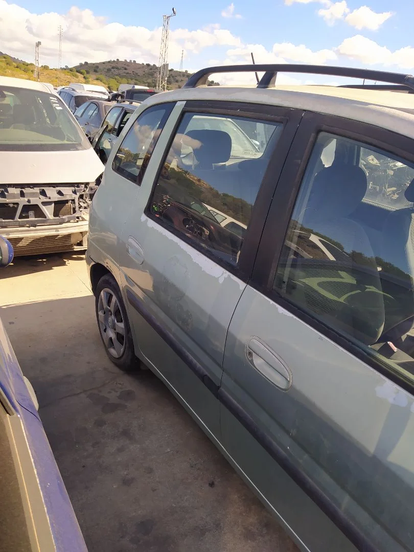 Foto de PUERTA TRASERA DERECHA HYUNDAI MATRIX (FC) 1.5 CRDi CAT (102 CV / 75 KW) referencia 77004-17020