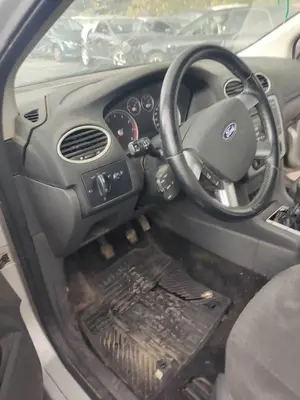 Foto de COLUMNA DIRECCION FORD FOCUS BERLINA (CAP) 1.8 Flexifuel CAT (125 CV / 92 KW) referencia 1420455