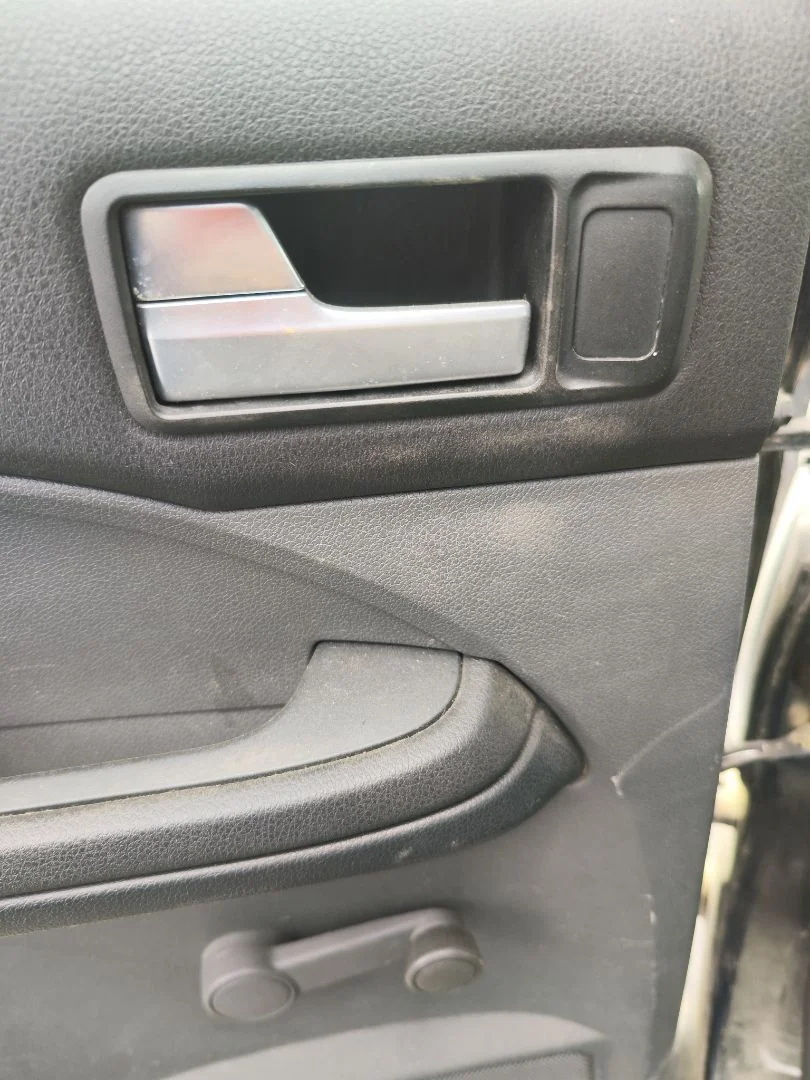 Foto de MANETA INTERIOR TRASERA IZQUIERDA FORD FOCUS C-MAX (CAP)(2003) 1.6 TDCi CAT (109 CV / 80 KW) referencia 1470113