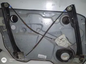 Foto de ELEVALUNAS DELANTERO DERECHO SEAT IBIZA (6L1) 1.4 TDI (80 CV / 59 KW) referencia 6L4837752 foto 4