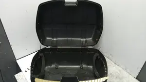 Foto de PORTAMALETAS HONDA FORZA NSS 125 125 cm3 - 11 kW (15 CV / 11 KW) foto 7