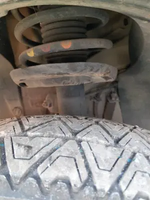 Foto de AMORTIGUADOR DELANTERO IZQUIERDO CITROEN C3