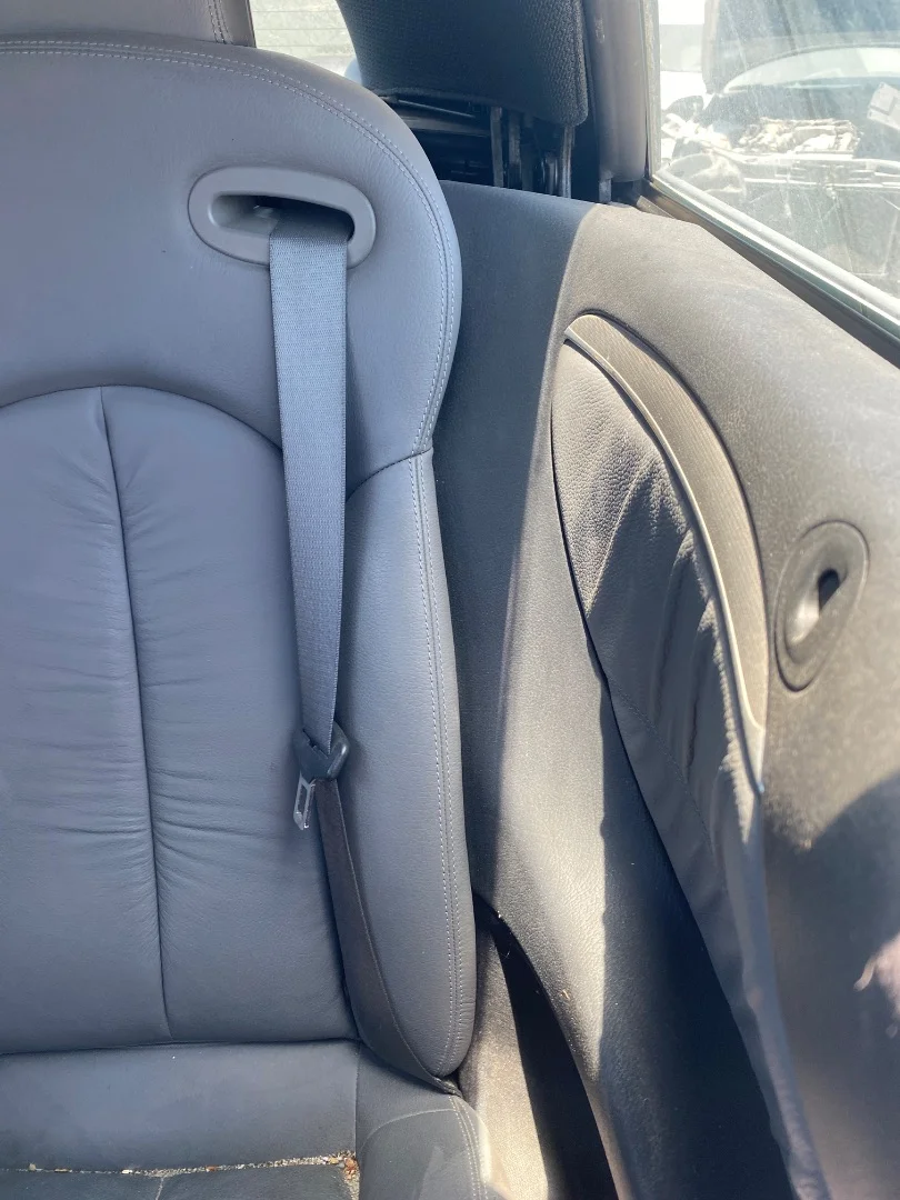 Foto de CINTURON SEGURIDAD TRASERO IZQUIERDO MERCEDES-BENZ CLK (BM 209) CABRIO 1.8 CAT (163 CV / 120 KW)