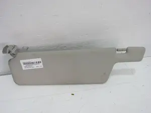 Foto de PARASOL DERECHO SEAT IBIZA (6K1) 1.4 (60 CV / 44 KW) referencia 6K16K2857552 foto 4